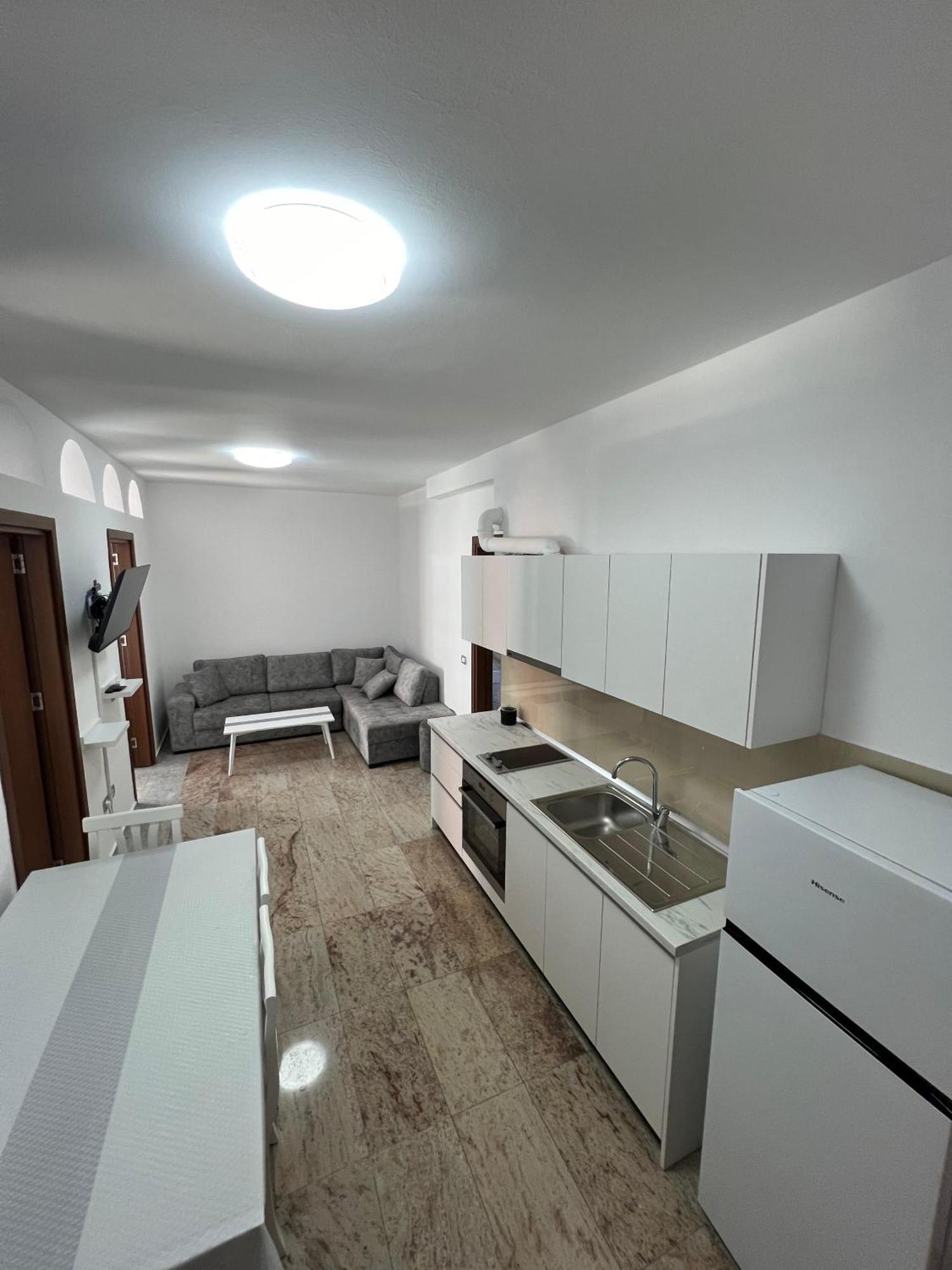 Apartment Miri Velipoj Velipoje
